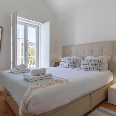 Views By Innkeeper Appartement Lissabon