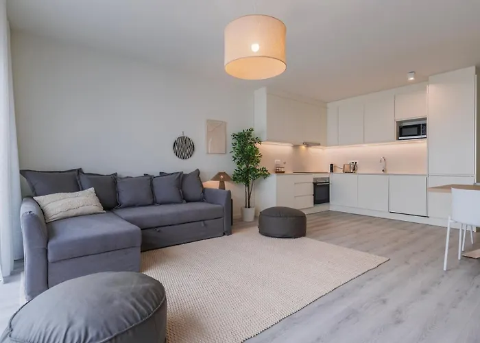 Views By Innkeeper * Lisboa